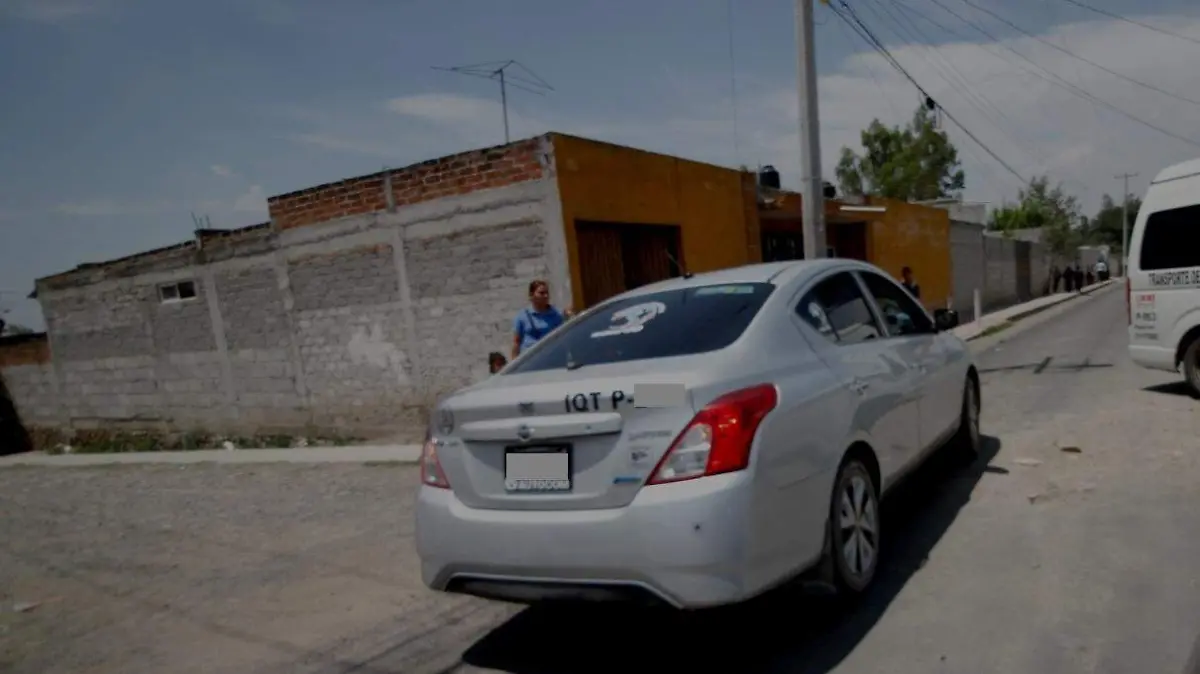 Los conflictos se originaron debido a que los taxistas se pelean por los usuarios.  Foto César Ortiz.